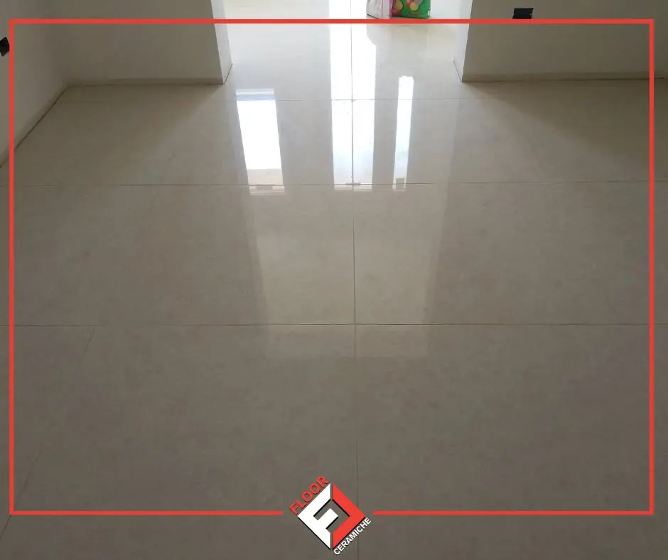 Pavimento lucido beige